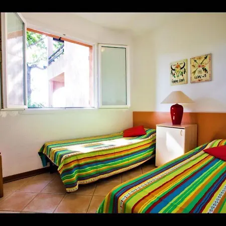 For 8 People With 2 Bathrooms, On The Sea Ghisonaccia