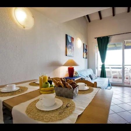 Four - 150 M From The Ghisonaccia