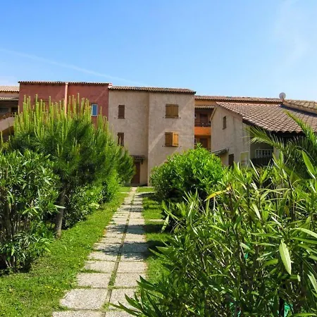 Apartment For 8 People With 2 Bathrooms, On The Sea Ghisonaccia